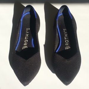 7.5 Rothy’s point flats